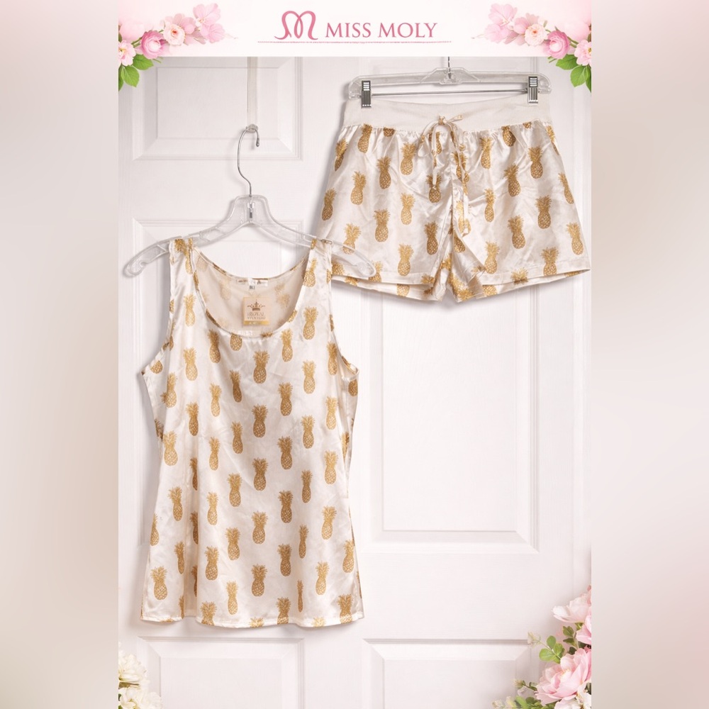 🍍 Pineapple Satin Pajama Set L Top M Shorts Silky Sleepwear